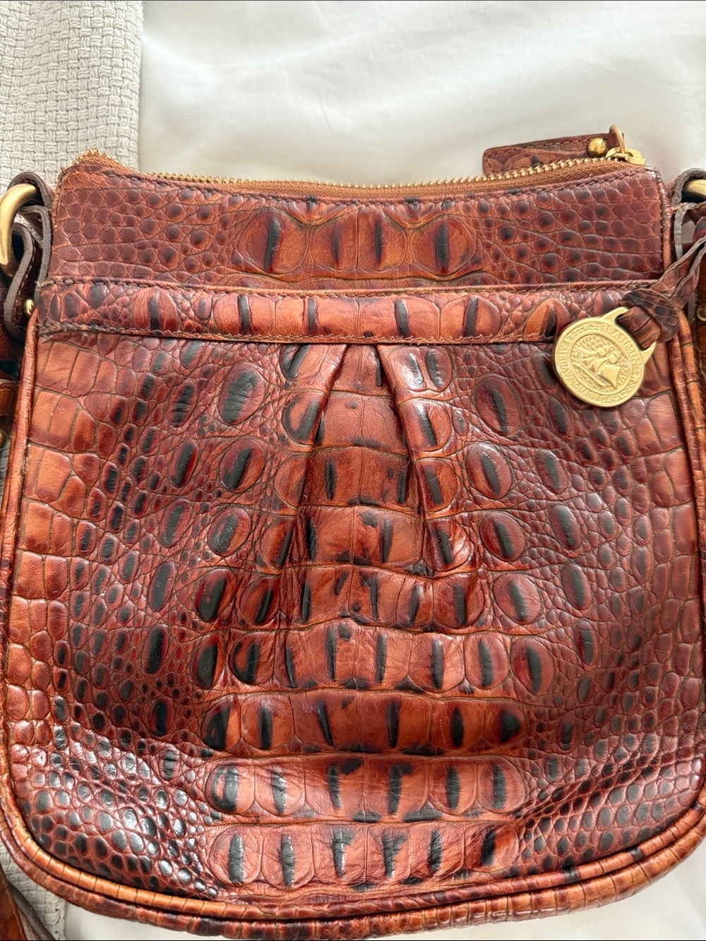 Classic Croc-Embossed Leather Crossbody Bag - Brown